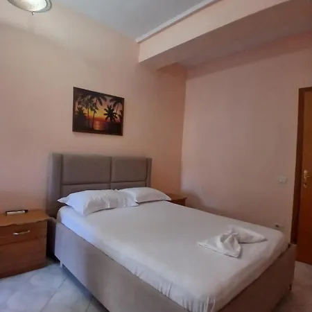 Rossi Hotel 3*
